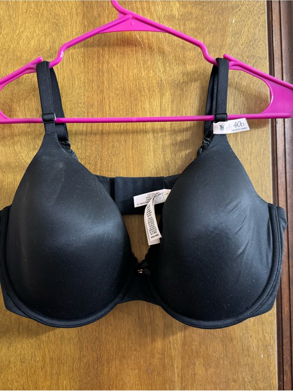 Victoria's Secret Black T-Shirt Bra